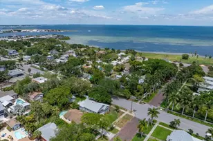 165 19th Ave SE, Saint Petersburg, FL 33705 - Photo 34