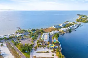 611 Destiny Dr, Ruskin, FL 33570 - Photo 26