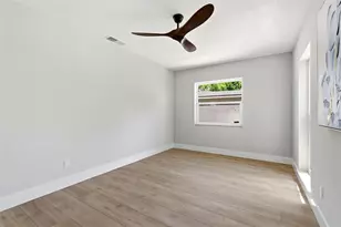 8326 40th Pl N, Saint Petersburg, FL 33709 - Photo 44