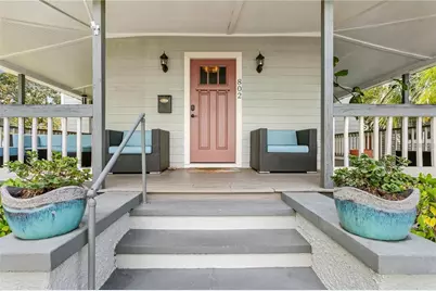 802 Dartmoor Street N, Saint Petersburg, FL 33701 - Photo 2