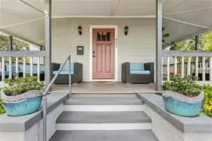 802 Dartmoor St N, Saint Petersburg, FL 33701 - Photo 2