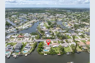 4801 Shore Acres Boulevard NE, Saint Petersburg, FL 33703 - Photo 28