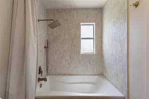 4618 Bayshore Blvd NE, Saint Petersburg, FL 33703 - Photo 28