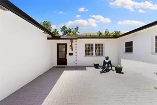 4618 Bayshore Blvd NE, Saint Petersburg, FL 33703 - Photo 6