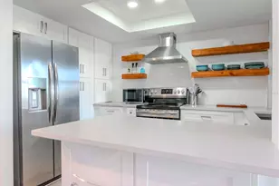 3200 Gulf Blvd, Saint Pete Beach, FL 33706 - Photo 8