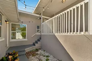 125 Harbor Bluff Dr, Largo, FL 33770 - Photo 8