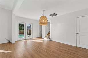 125 Harbor Bluff Dr, Largo, FL 33770 - Photo 16
