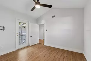125 Harbor Bluff Dr, Largo, FL 33770 - Photo 64