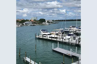 800 Bayway Boulevard #28, Clearwater Beach, FL 33767 - Photo 8