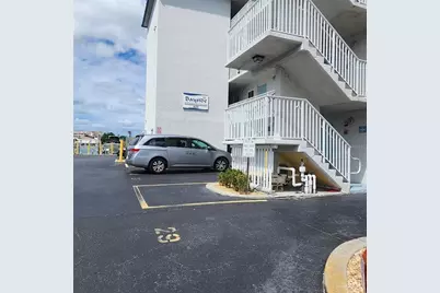800 Bayway Boulevard #28, Clearwater Beach, FL 33767 - Photo 2