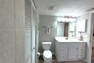 14521 Catalina Cir, Seminole, FL 33776 - Photo 22