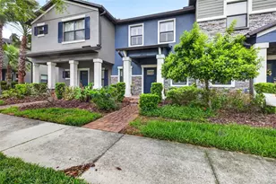 28635 Tranquil Lake Cir, Wesley Chapel, FL 33543 - Photo 2