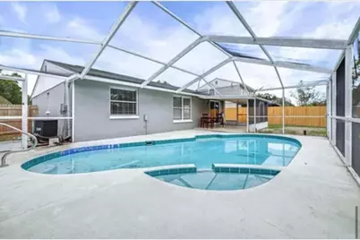 16108 Foxfire Drive, Tampa, FL 33618 - Photo 12