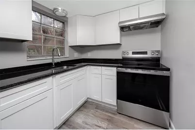 8345 13th Street N #B, Saint Petersburg, FL 33702 - Photo 12