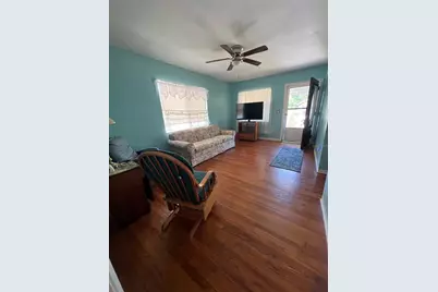 1901 53rd Street S, Gulfport, FL 33707 - Photo 18