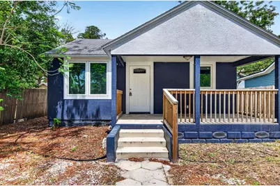 3471 15th Avenue S, Saint Petersburg, FL 33711 - Photo 1