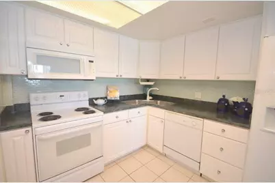 800 S Gulfview Boulevard #303, Clearwater Beach, FL 33767 - Photo 18