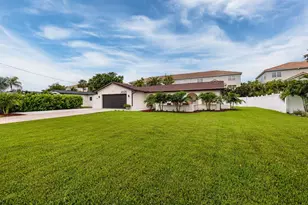4626 Bayshore Blvd NE, Saint Petersburg, FL 33703 - Photo 46