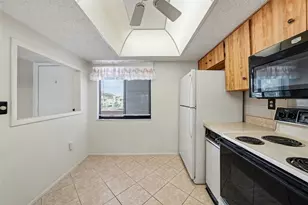 172 Lakeview Way, Oldsmar, FL 34677 - Photo 20