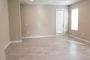 30708 Walker Cup Pl, Wesley Chapel, FL 33543 - Photo 4