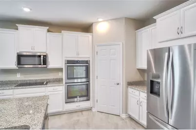 30708 Walker Cup Place, Wesley Chapel, FL 33543 - Photo 8