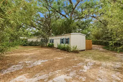 9101 Wood Terrace Drive, Tampa, FL 33637 - Photo 32