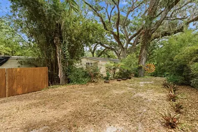 9101 Wood Terrace Drive, Tampa, FL 33637 - Photo 34