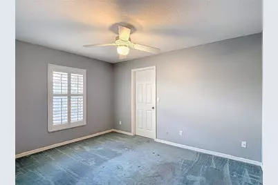 6645 Northlake Drive, Zephyrhills, FL 33542 - Photo 32