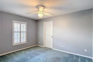 6645 Northlake Dr, Zephyrhills, FL 33542 - Photo 32