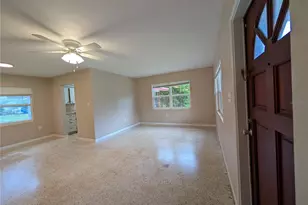 208 Oakwood Dr, Brooksville, FL 34601 - Photo 8