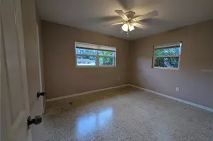 208 Oakwood Dr, Brooksville, FL 34601 - Photo 12