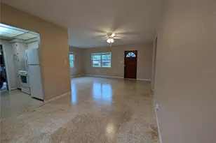 208 Oakwood Dr, Brooksville, FL 34601 - Photo 6