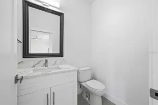 1909 Gulfview Dr, Holiday, FL 34691 - Photo 22