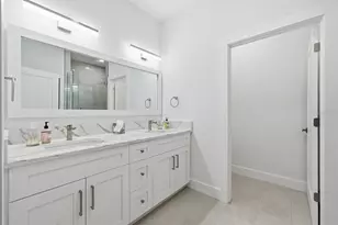 1909 Gulfview Dr, Holiday, FL 34691 - Photo 24