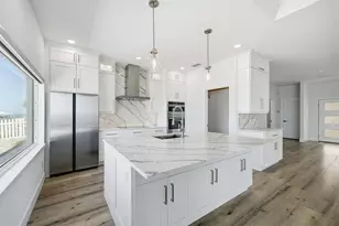 1909 Gulfview Dr, Holiday, FL 34691 - Photo 10