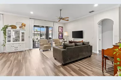 3836 Alamanda Hills Lane, Lakeland, FL 33813 - Photo 8