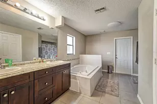 1250 Finland Dr, Spring Hill, FL 34609 - Photo 18