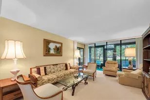 12300 Vonn Rd, Largo, FL 33774 - Photo 8