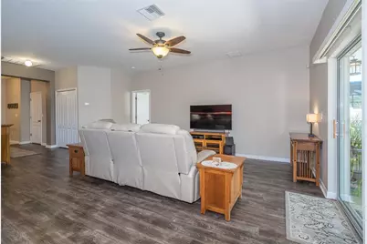 12205 Fairlawn Drive, Riverview, FL 33579 - Photo 16