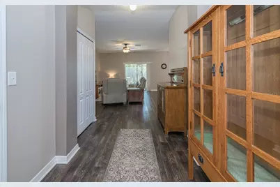 12205 Fairlawn Drive, Riverview, FL 33579 - Photo 10