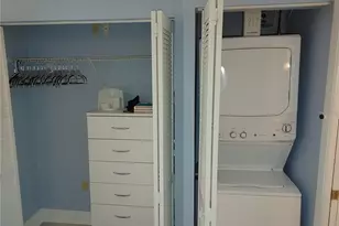 1983 Abrico Dr, Lutz, FL 33558 - Photo 14