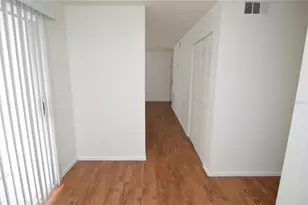 8425 Cerro Cir, Tampa, FL 33617 - Photo 24