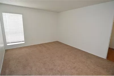 8425 Cerro Circle #163, Tampa, FL 33617 - Photo 30