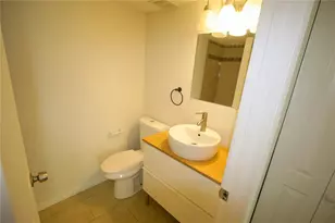 2938 Clark Rd, Sarasota, FL 34231 - Photo 16