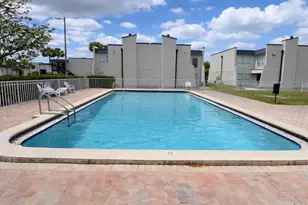 5006 Morro Manor Dr, Tampa, FL 33617 - Photo 70