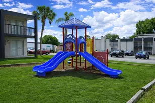 5006 Morro Manor Dr, Tampa, FL 33617 - Photo 72