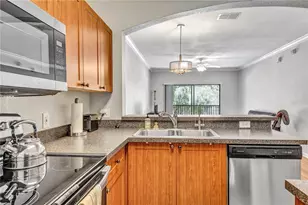2250 Portofino Pl, Palm Harbor, FL 34683 - Photo 4