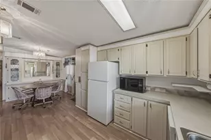 35116 Colony Hills Dr, Zephyrhills, FL 33541 - Photo 18