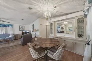 35116 Colony Hills Dr, Zephyrhills, FL 33541 - Photo 14