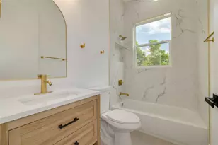 467 34th Ave N, Saint Petersburg, FL 33704 - Photo 32